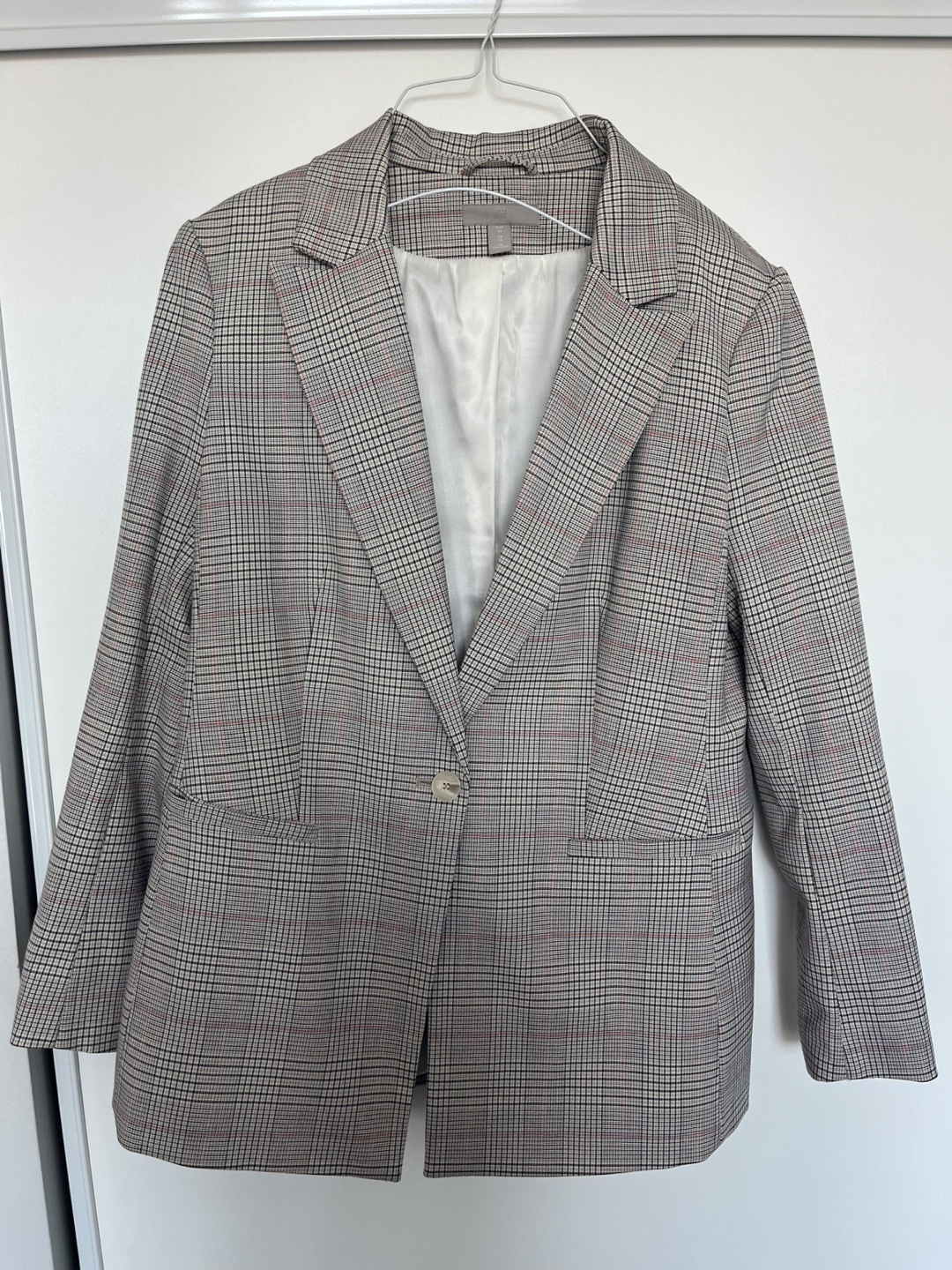 H&M Women's Beige and Pink Plaid Blazer, Size 40