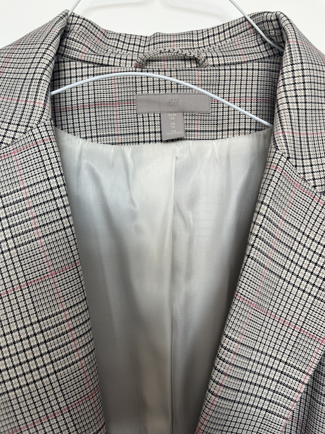 H&M Women's Beige and Pink Plaid Blazer, Size 40 - photo 2