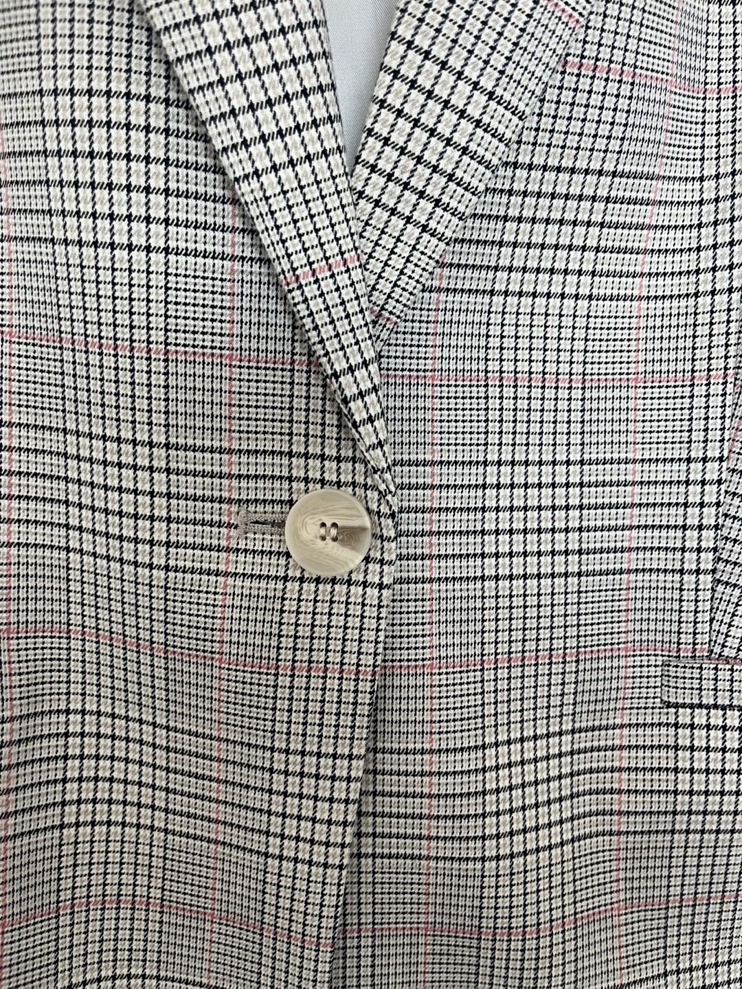 H&M Women's Beige and Pink Plaid Blazer, Size 40 - photo 3