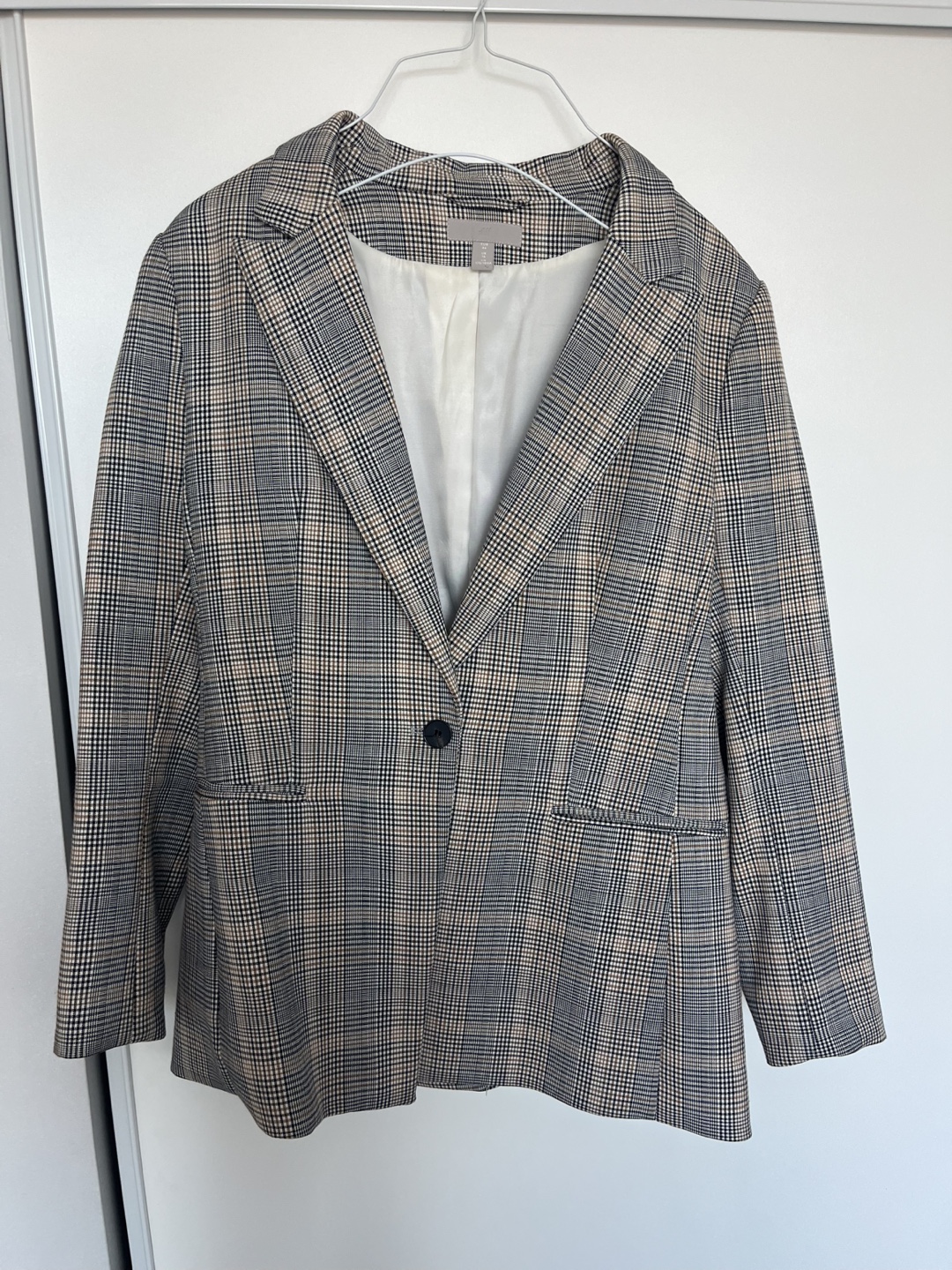 H&M Brown and Beige Plaid Blazer Size 16