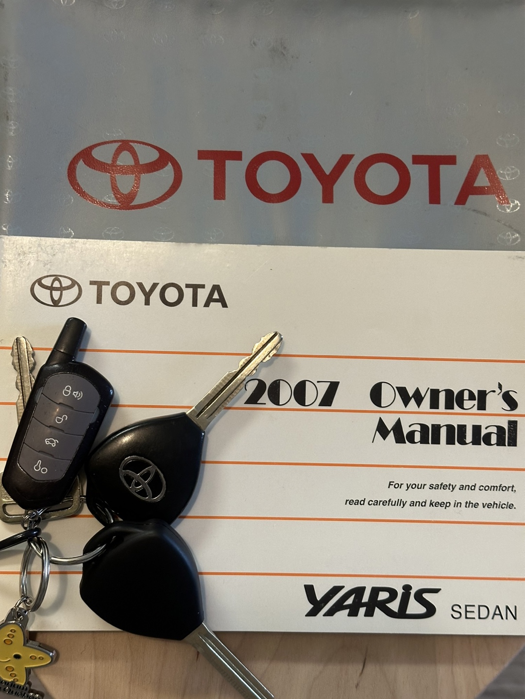 2007 Toyota Yaris Sedan - photo 2