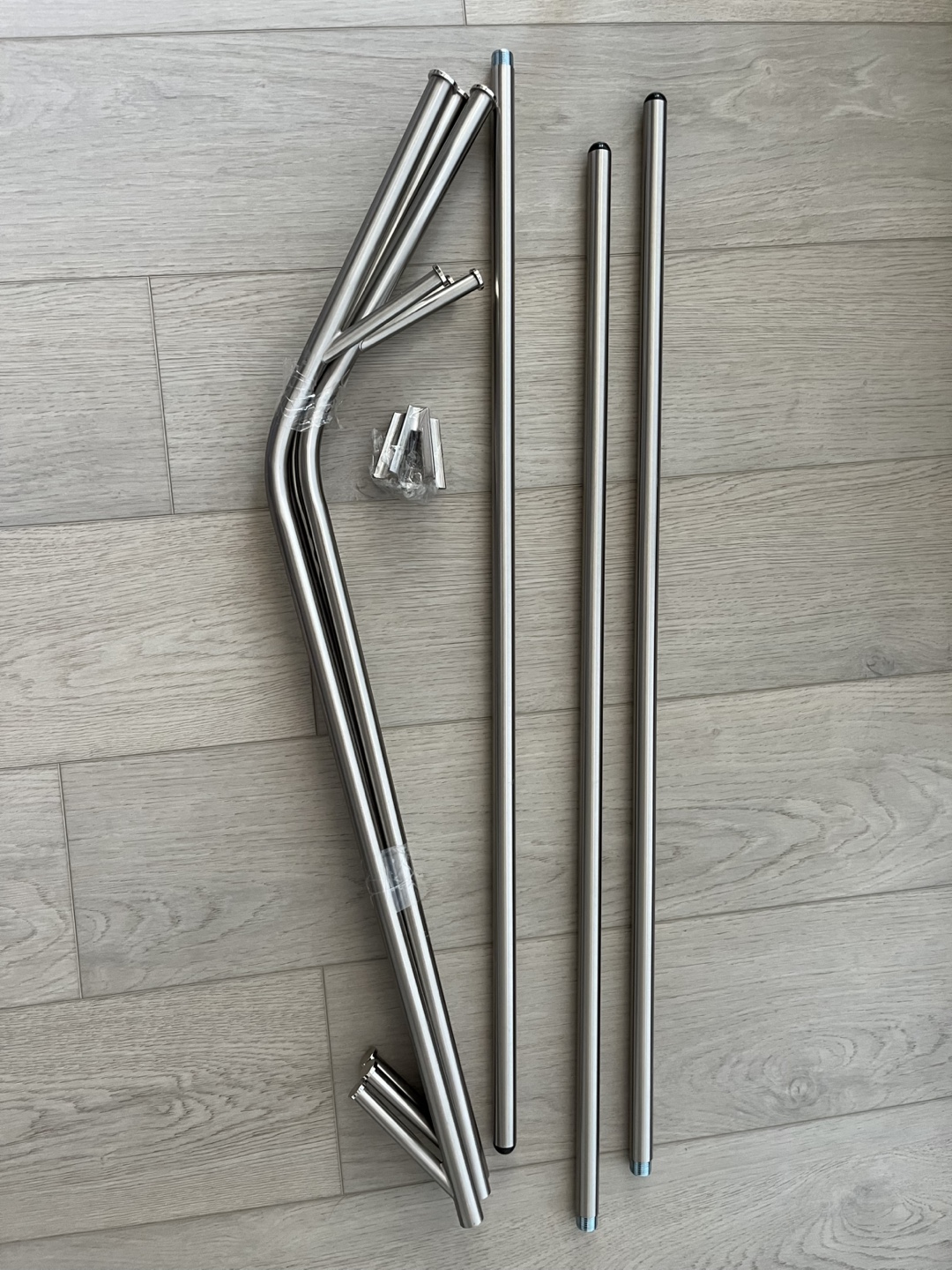 Metal/Silver Coat Rack - photo 2