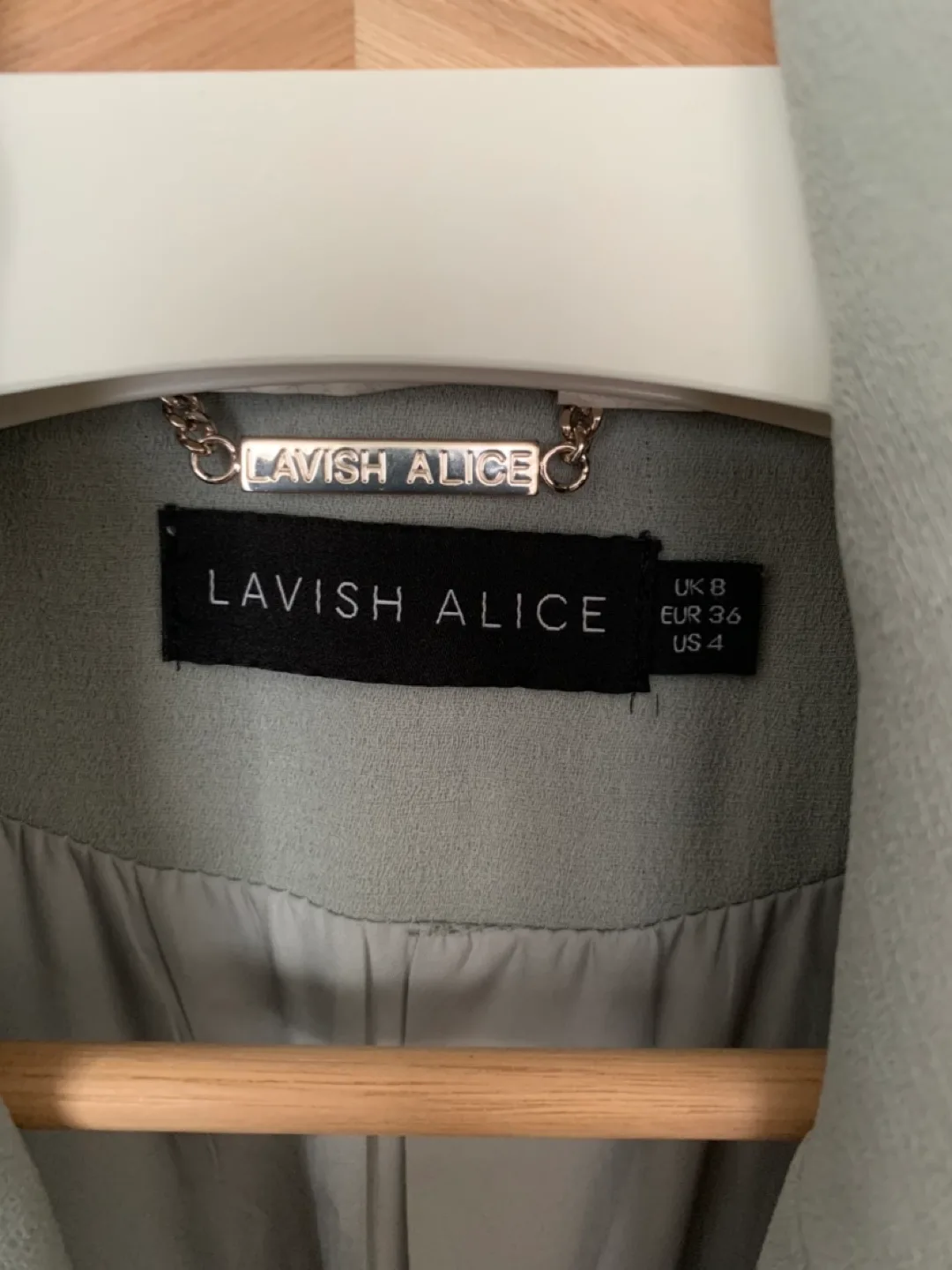 🌷 Lavish Alice Sage Green Trench Coat 💚 image indicator(2)