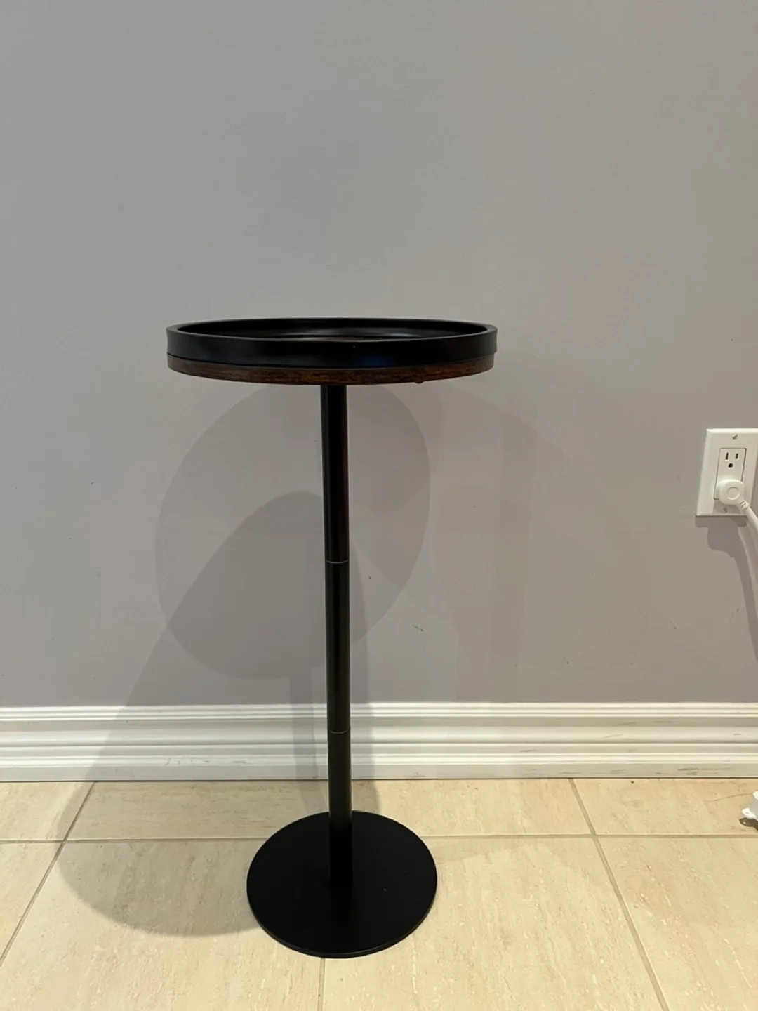 Round Wooden Top Accent Table thumbnail
