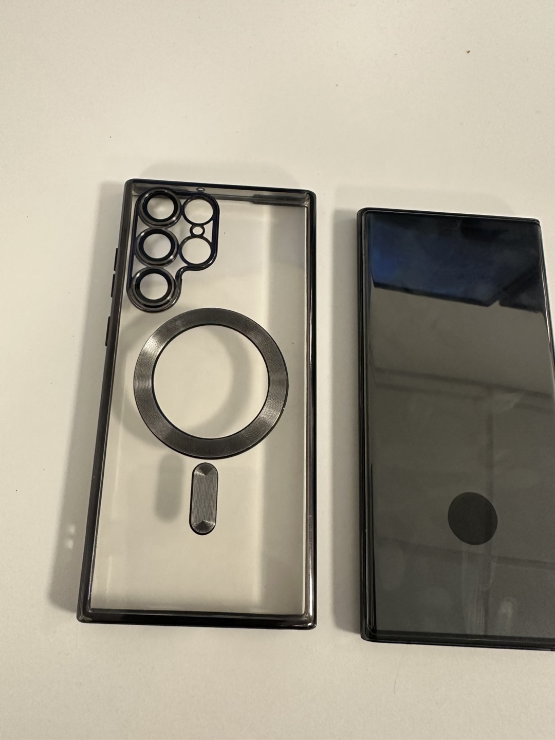 Samsung Galaxy S22 Ultra - Black -  Excellent Condition