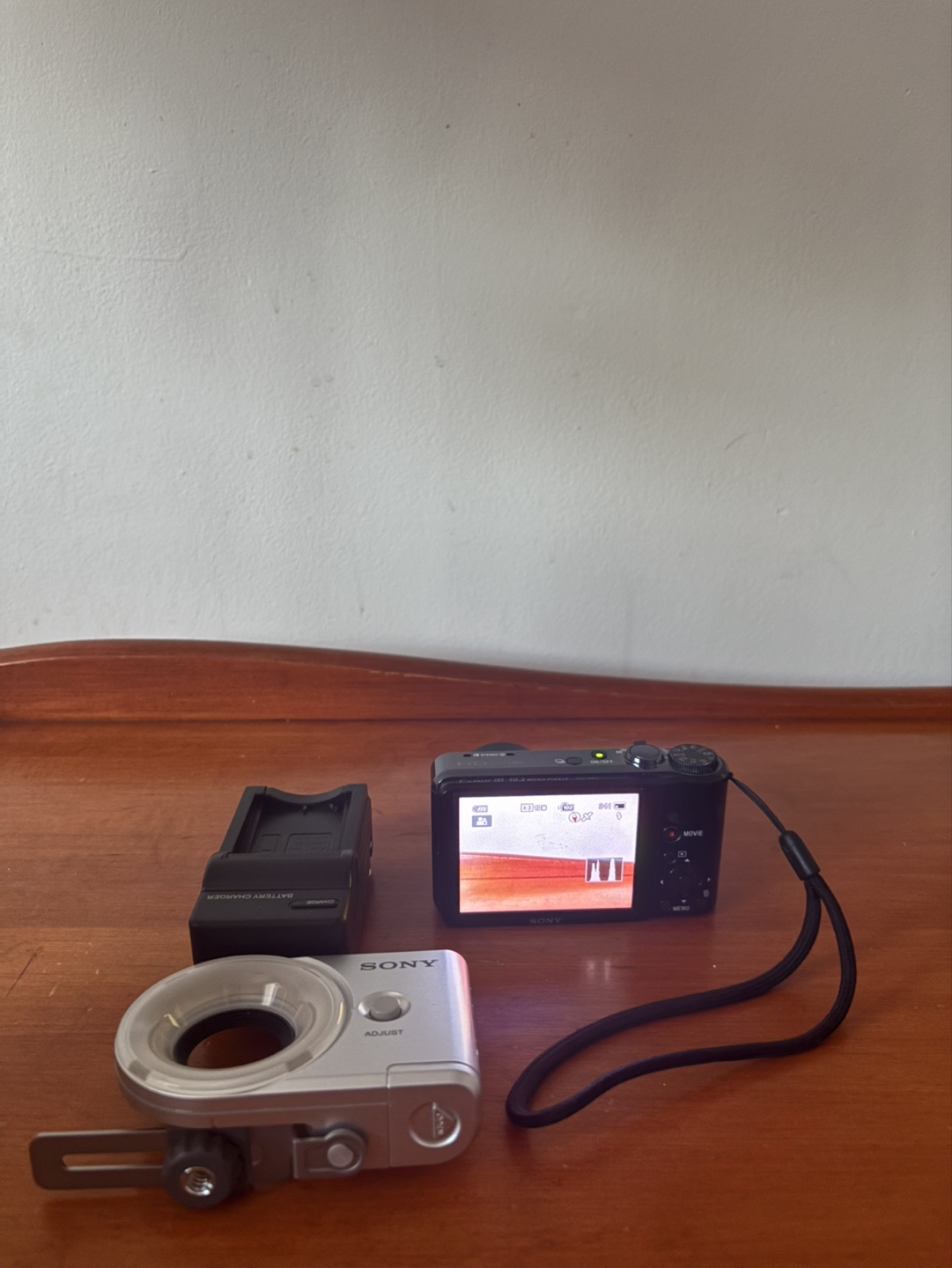 Sony Cyber-shot DSC-WX50 Point and Shoot Camera with Accessories - photo 2