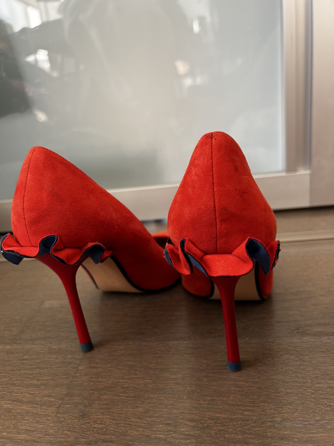 Zara Faux Suede High Heels with Ruffles - photo 2