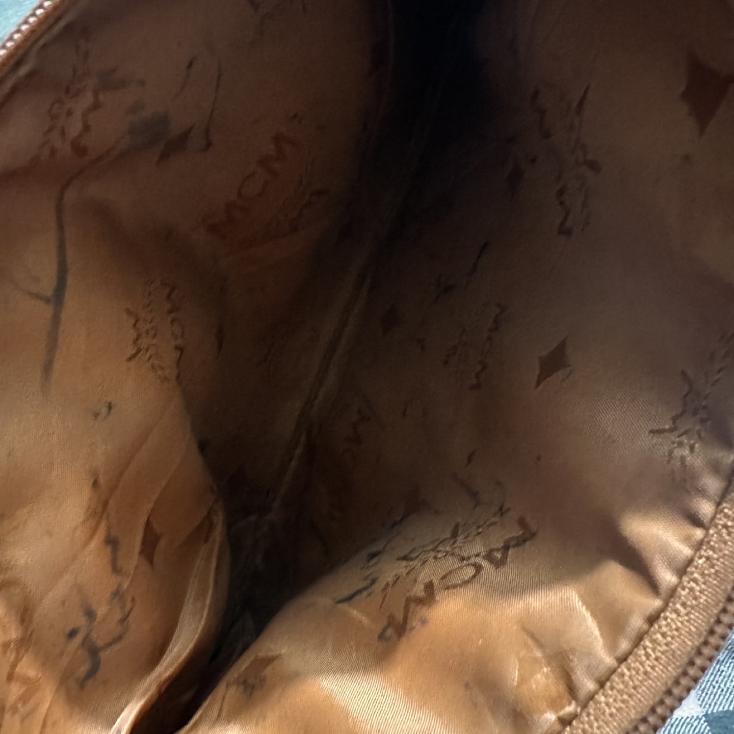 MCM Brown Leatherette Pouch - photo 3