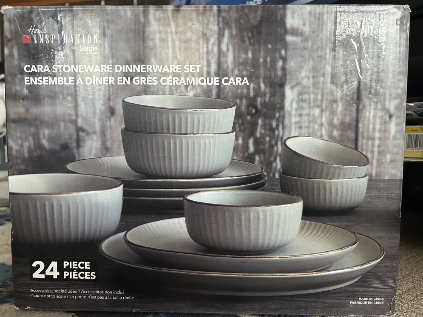 New Home Inspiration Safdie 24 Pcs Cara Stoneware Dinnerware Set