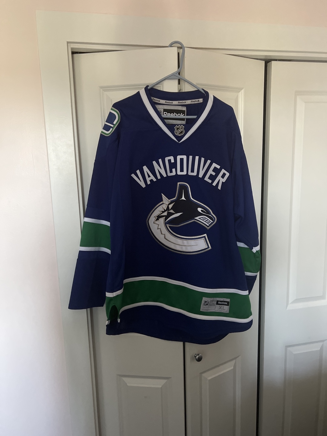Vancouver Canucks Reebok NHL Jersey