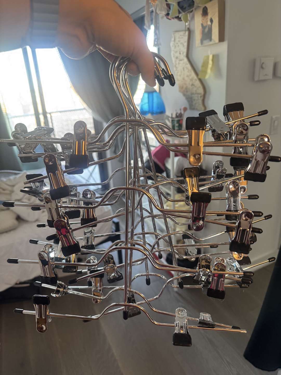 Multi-tier Cascading Clothes Hangers with Clips