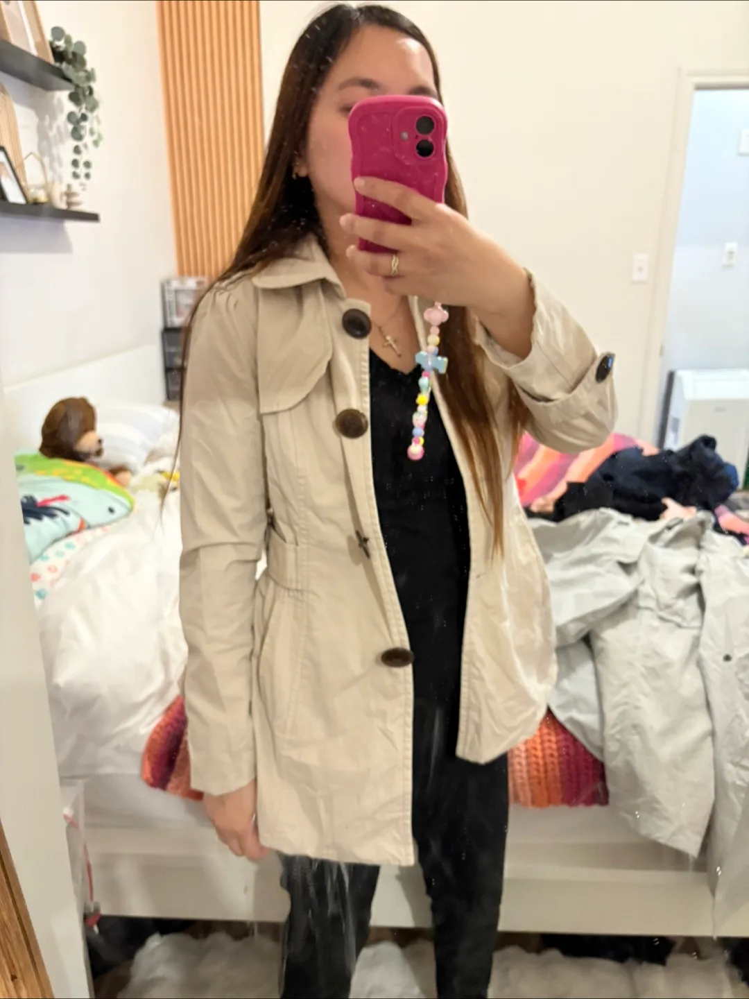 Cream-coloured Trench Coat image indicator(4)