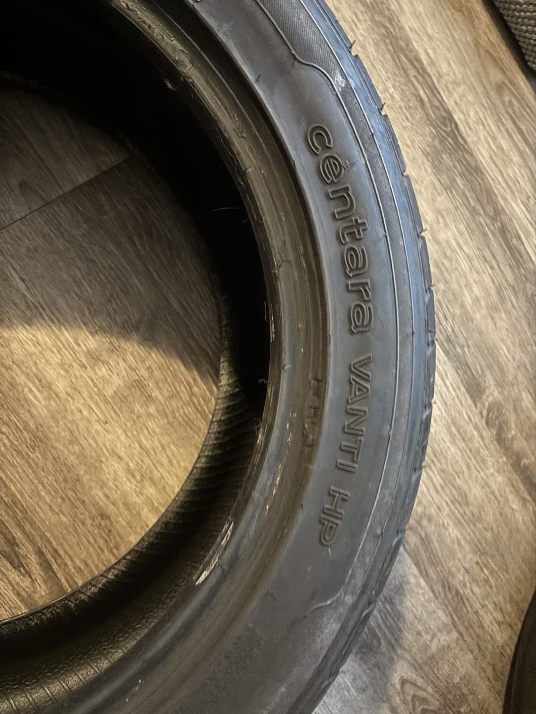 215/55ZR17  98W XL Centara Vanti HP Summer Tires - photo 2