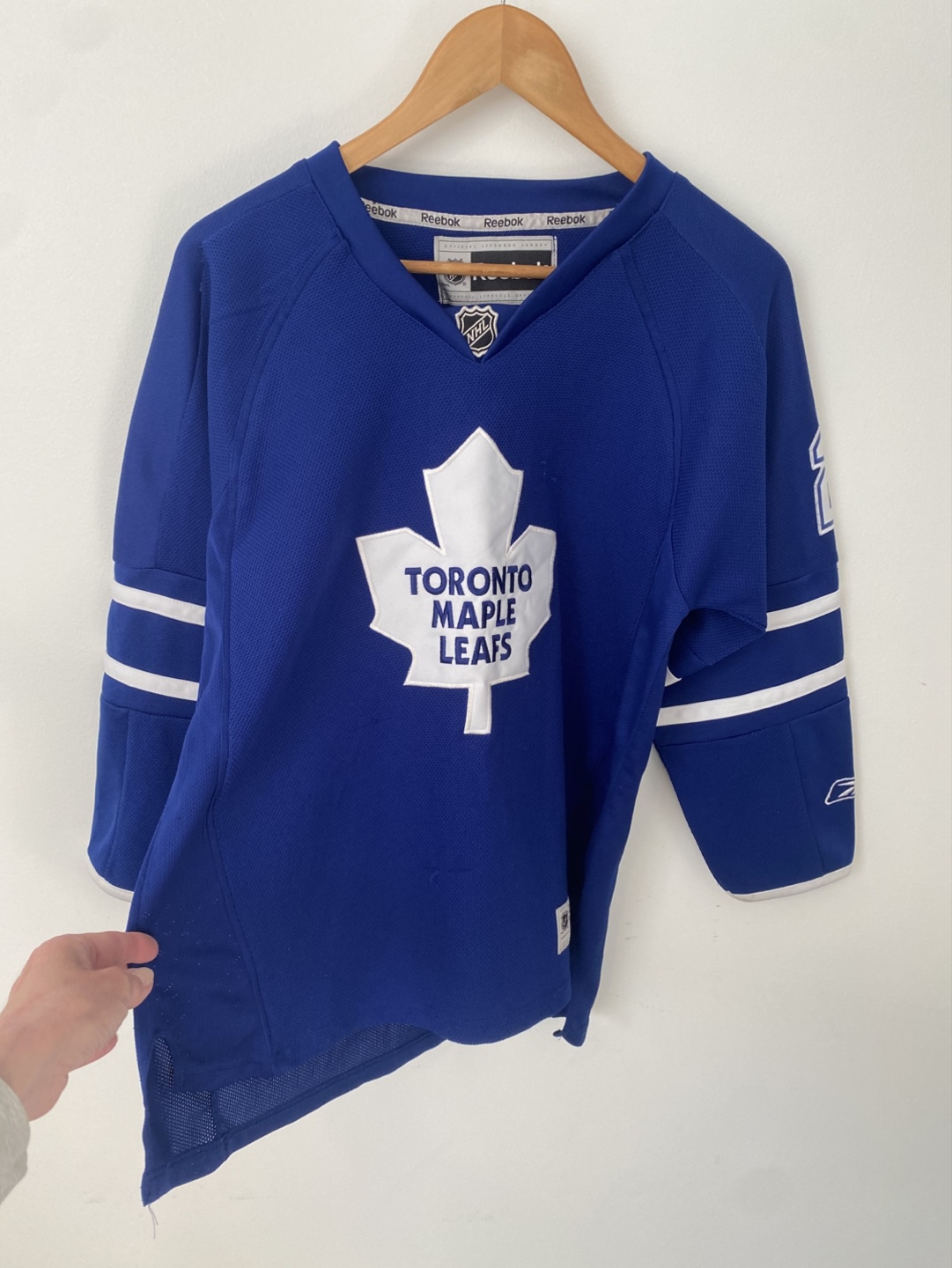 Toronto Maple Leafs Jersey (Youth) - photo 2