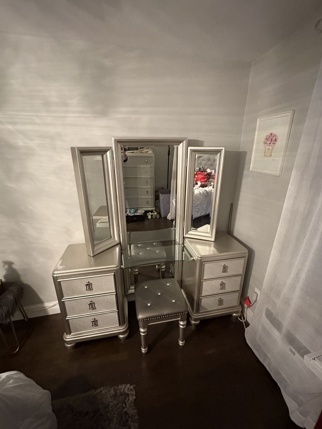 Silver Vanity Set with Tri-fold Mirror and Stool - photo 3