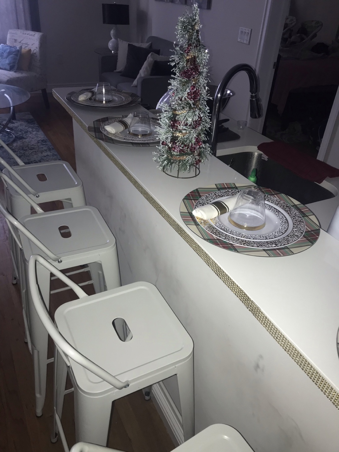 Set of 4 White Metal Bar Stools