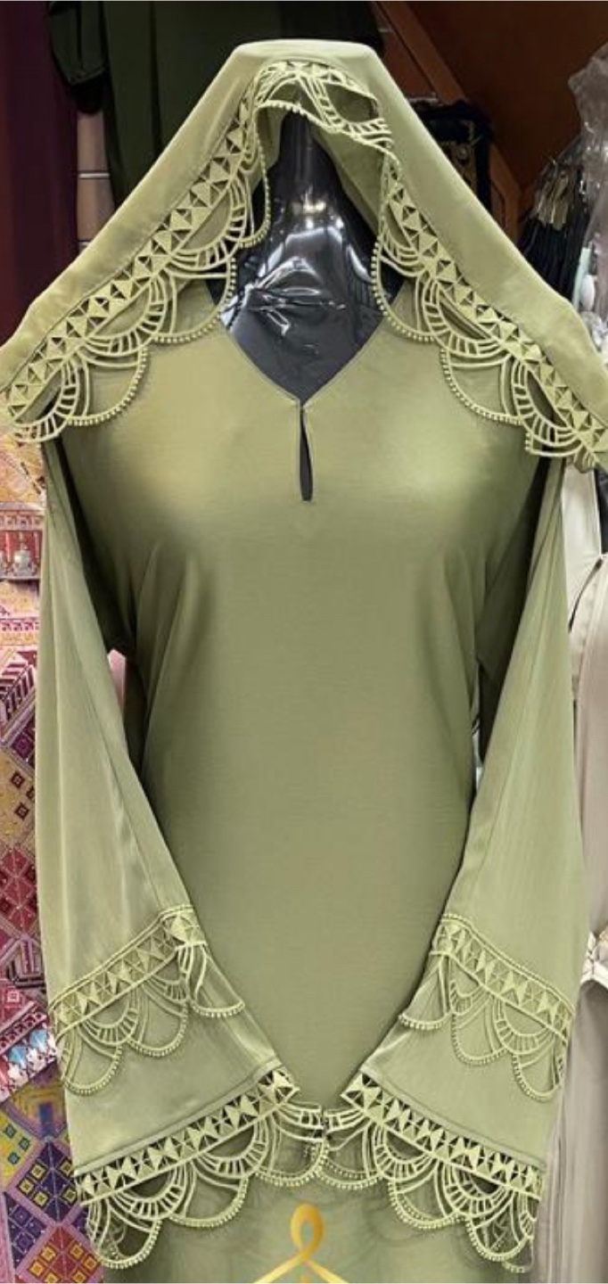 Elegant Abayas and Kimonos - photo 2