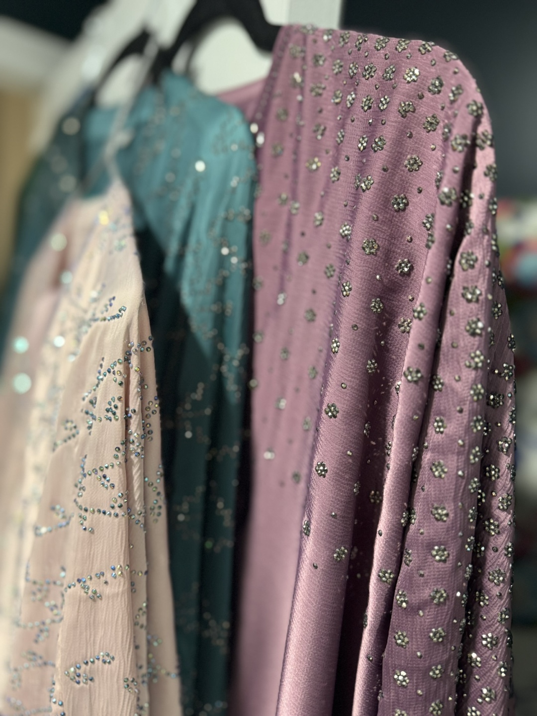 Elegant Abayas and Kimonos