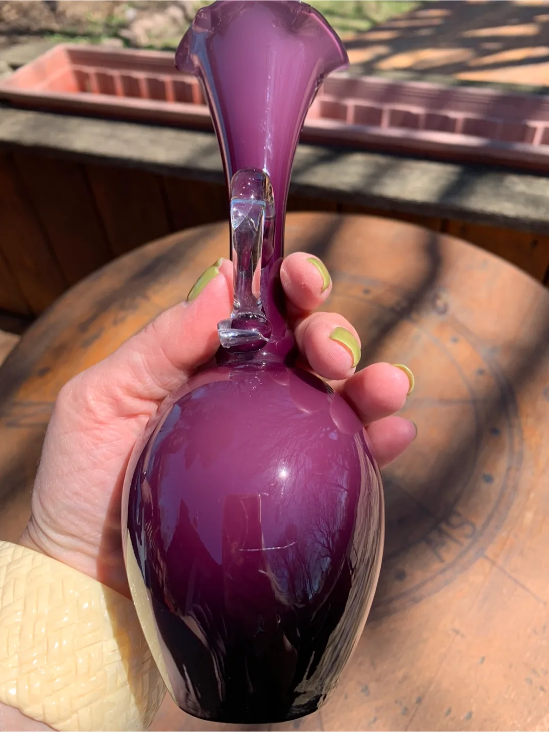 Vintage Murano-style Glass Vase with Handle image indicator(7)