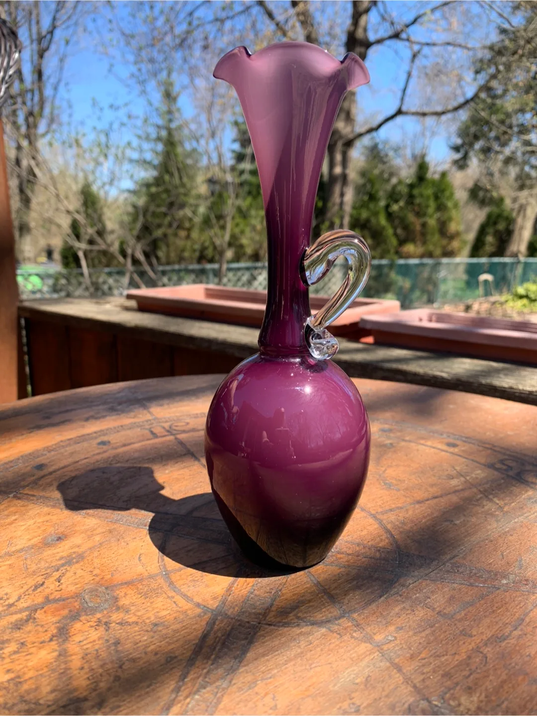 Vintage Murano-style Glass Vase with Handle image indicator(8)