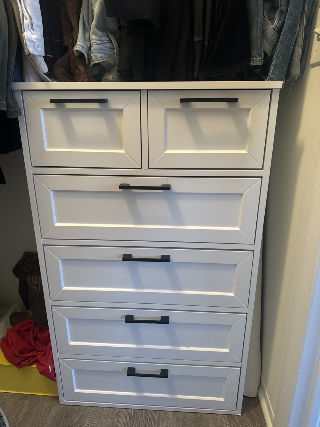 White drawer dresser