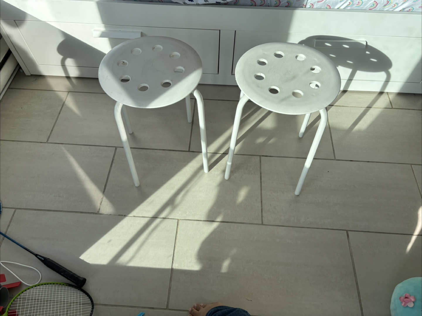 Pair of IKEA Marius Stools - White - photo 2