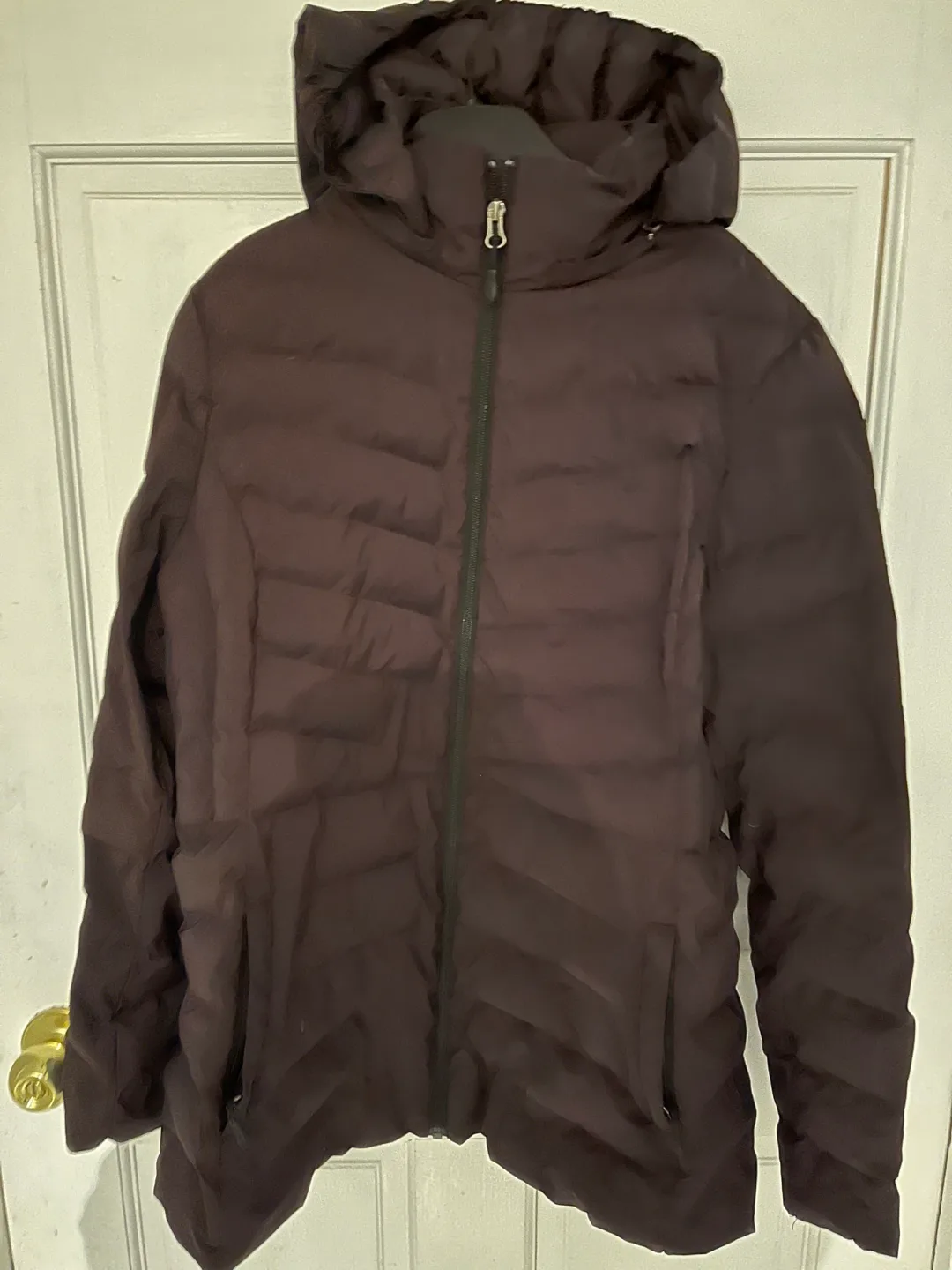 Women's Maroon Hooded Puffer Jacket image indicator(2)