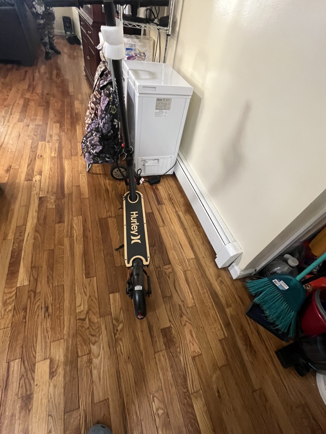 Hurley Electric Scooter - photo 2