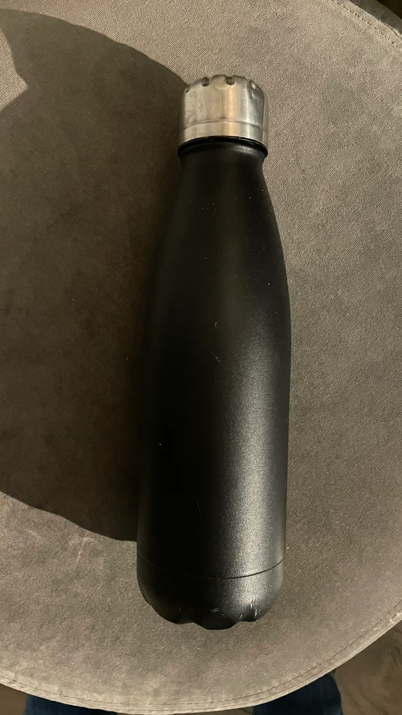 Black Insulated Water Bottle thumbnail