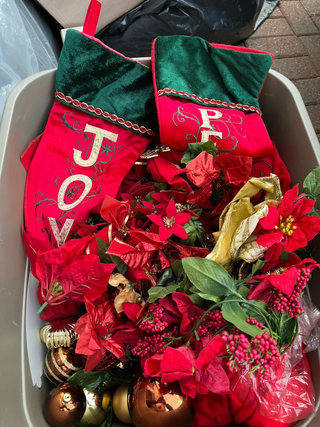 Christmas Decorations , Ornaments & More! image indicator(2)