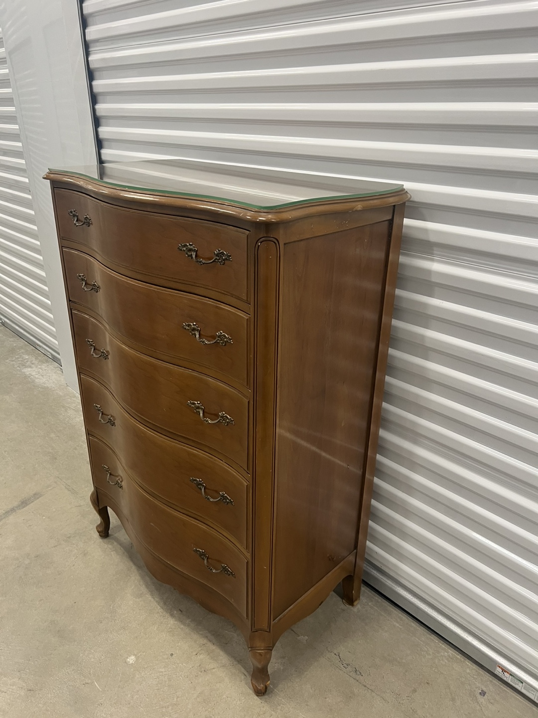 French Provincial Chest of Drawers w/glass top - photo 4