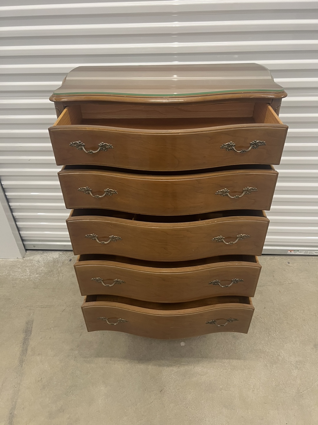 French Provincial Chest of Drawers w/glass top - photo 3