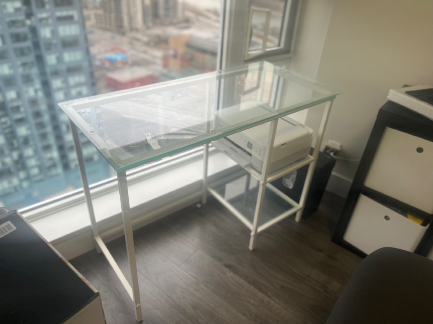 Glass Top Metal Desk - Excellent Condition - photo 2