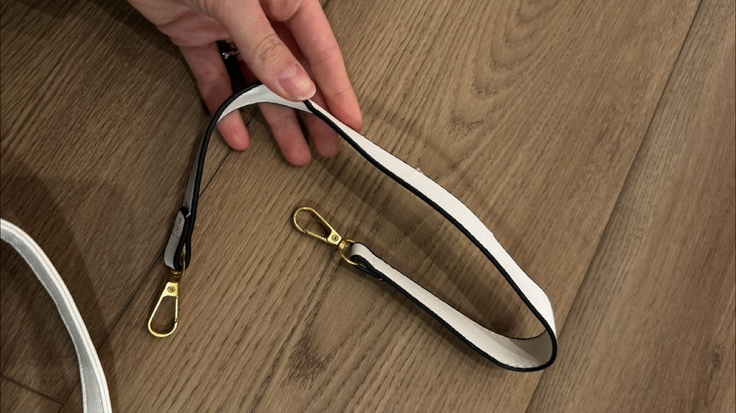 White crossbody bag - photo 5