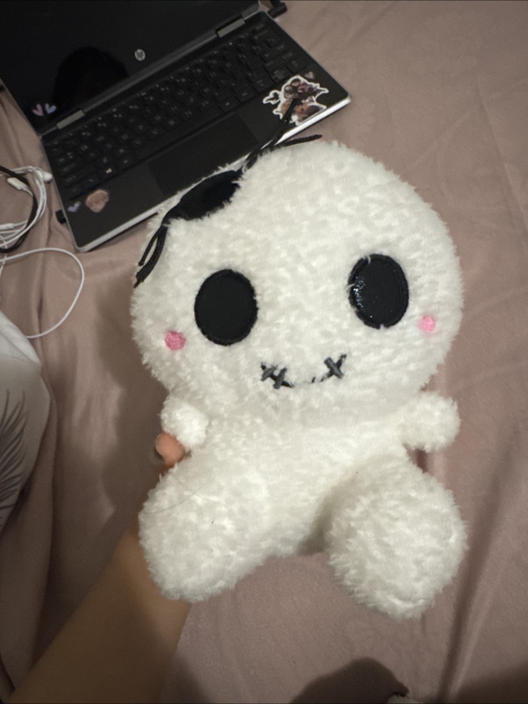 Adorable White Plush Toy - photo 2