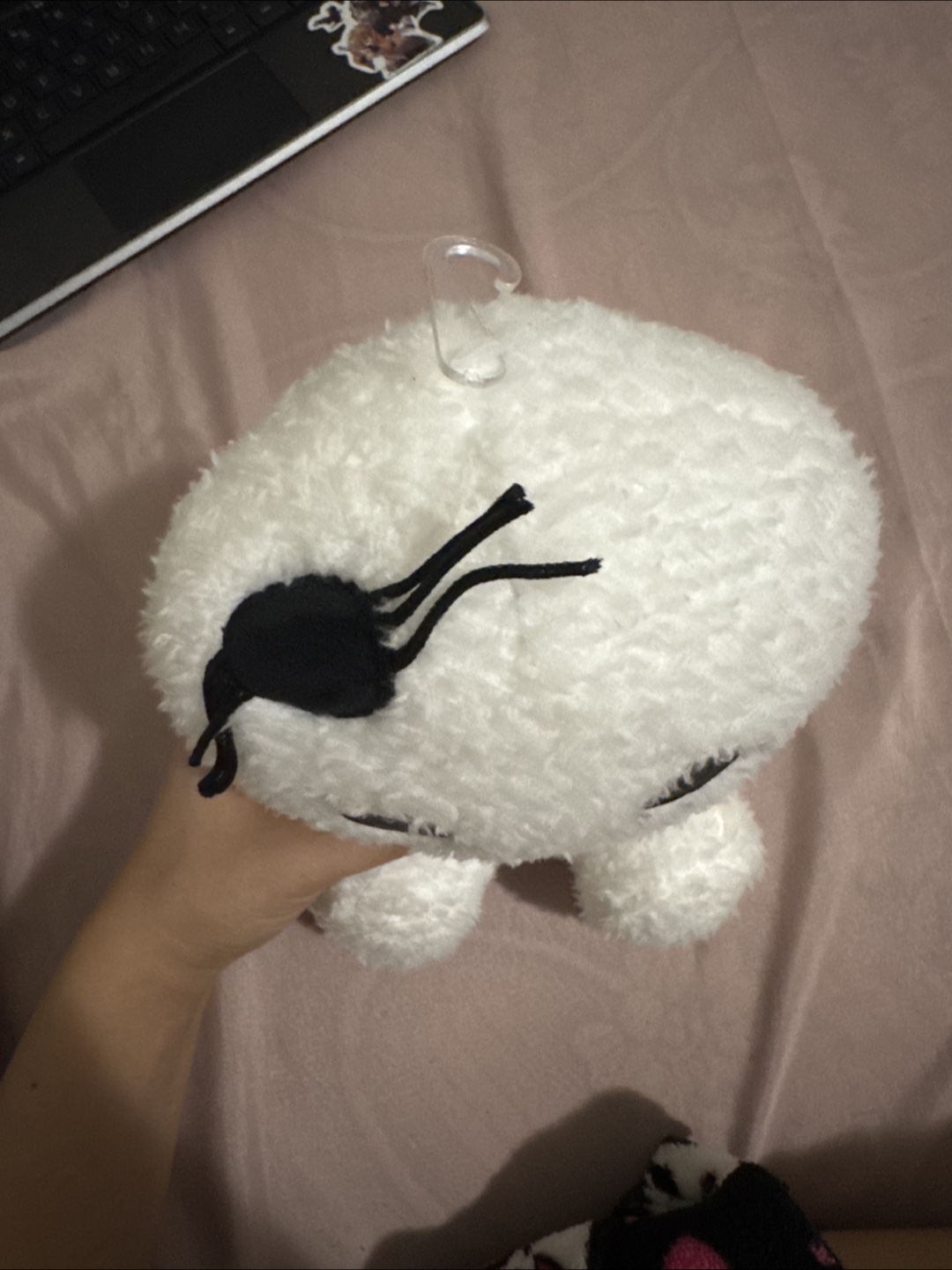 Adorable White Plush Toy - photo 3