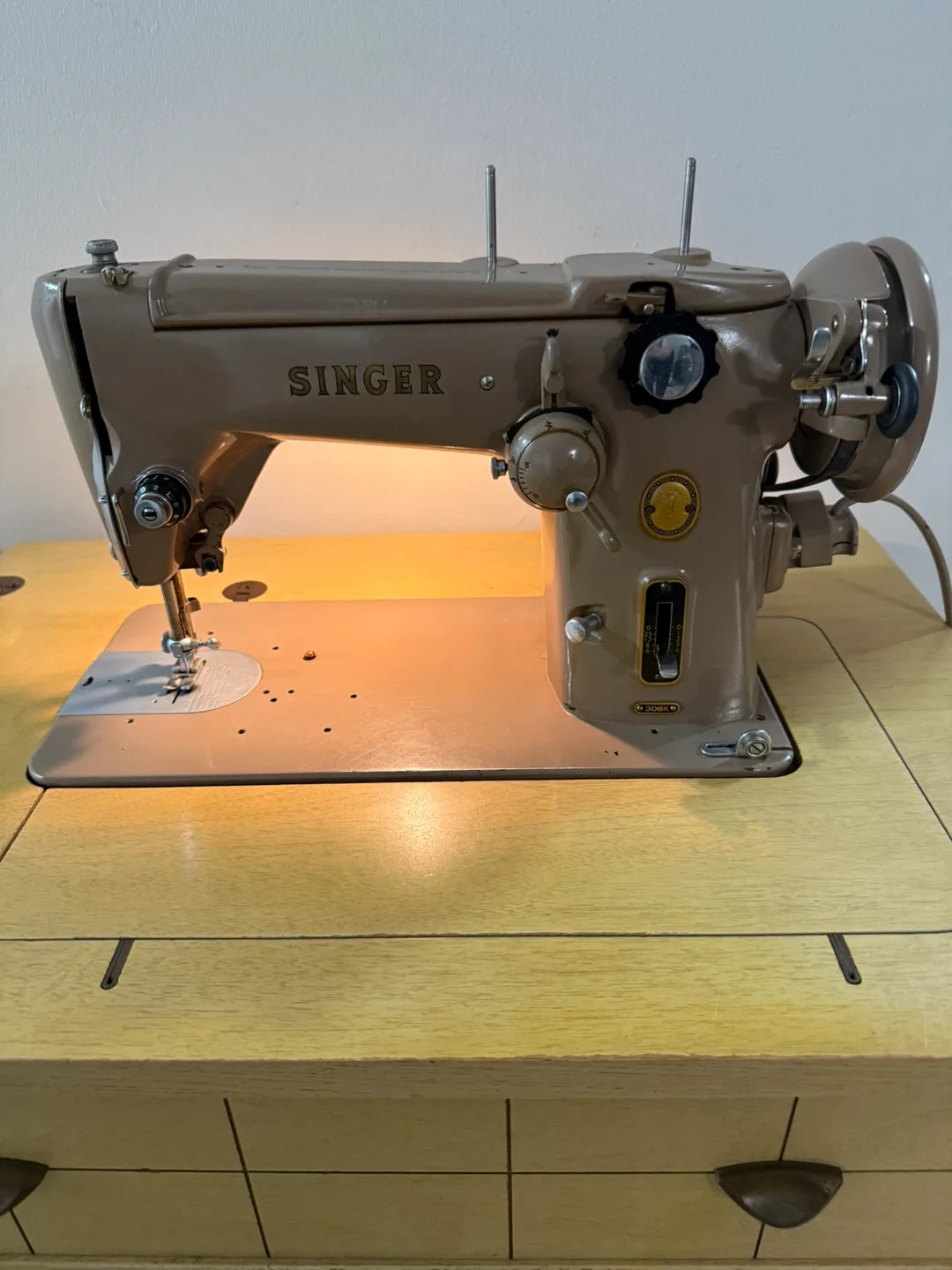 Vintage Singer 319K Sewing Machine with Cabinet and Accessories image indicator(2)