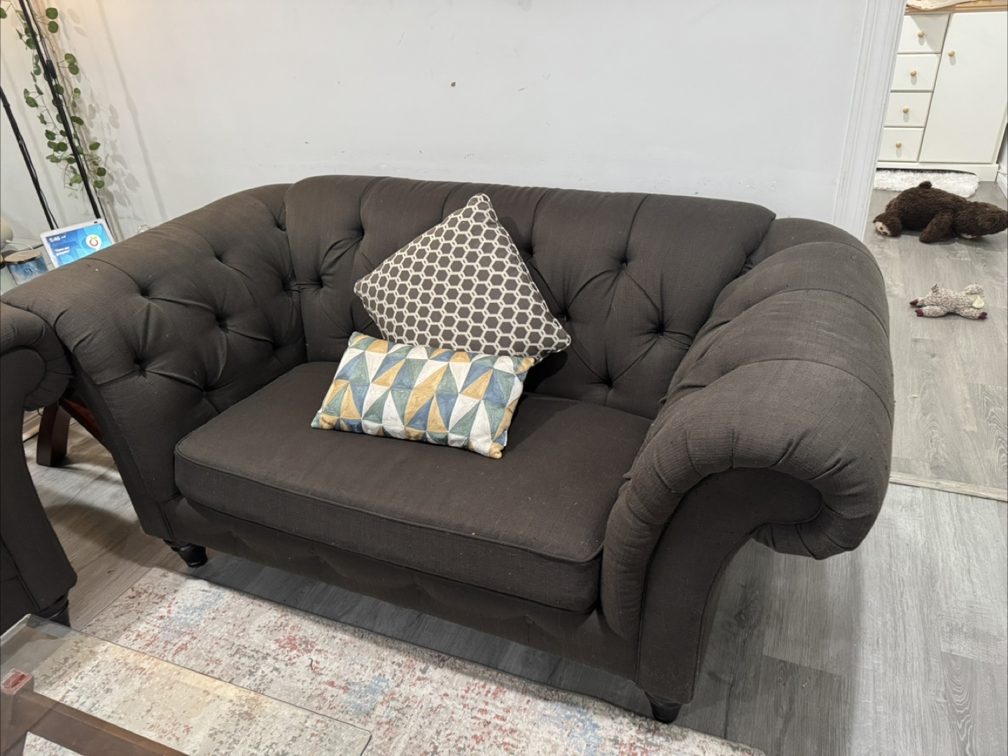 Urban Barn - Sofa Couch - 3 Seater and 2 Seater - photo 3