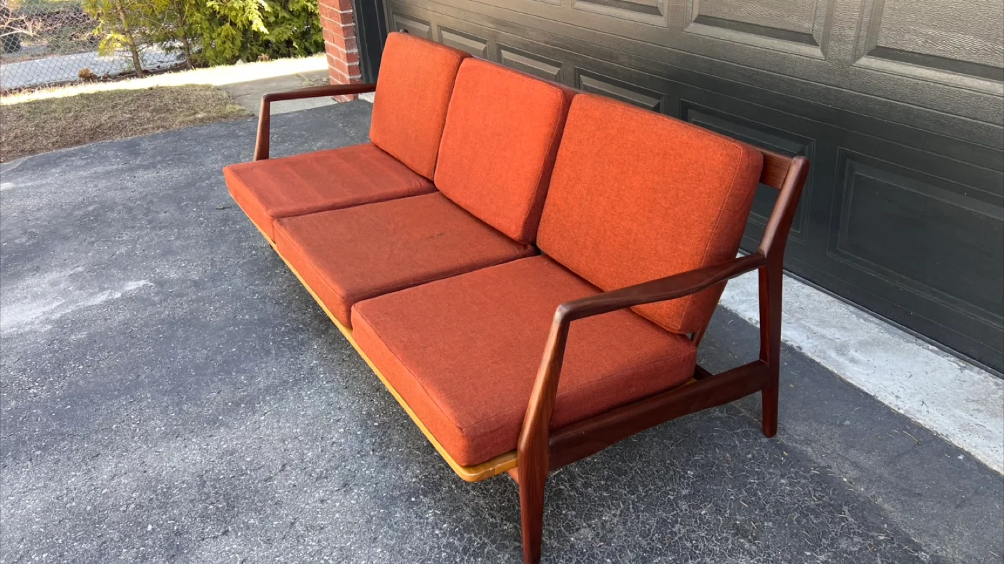 Mid-Century Modern Teak Sofa thumbnail