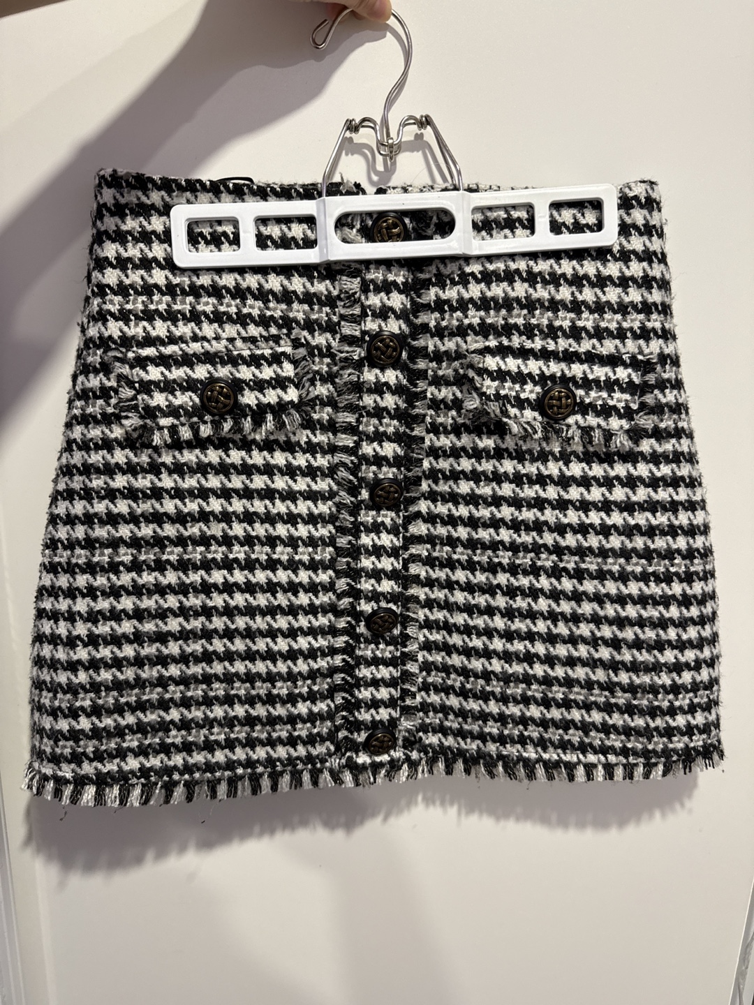 Black and White Houndstooth Mini Skirt