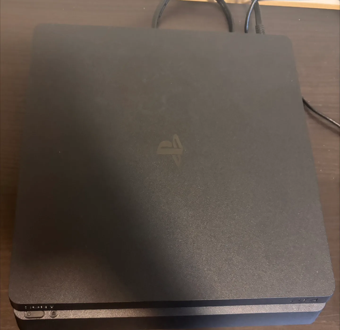 PS4 Slim Console with 2 Controllers & 3 Games image indicator(2)