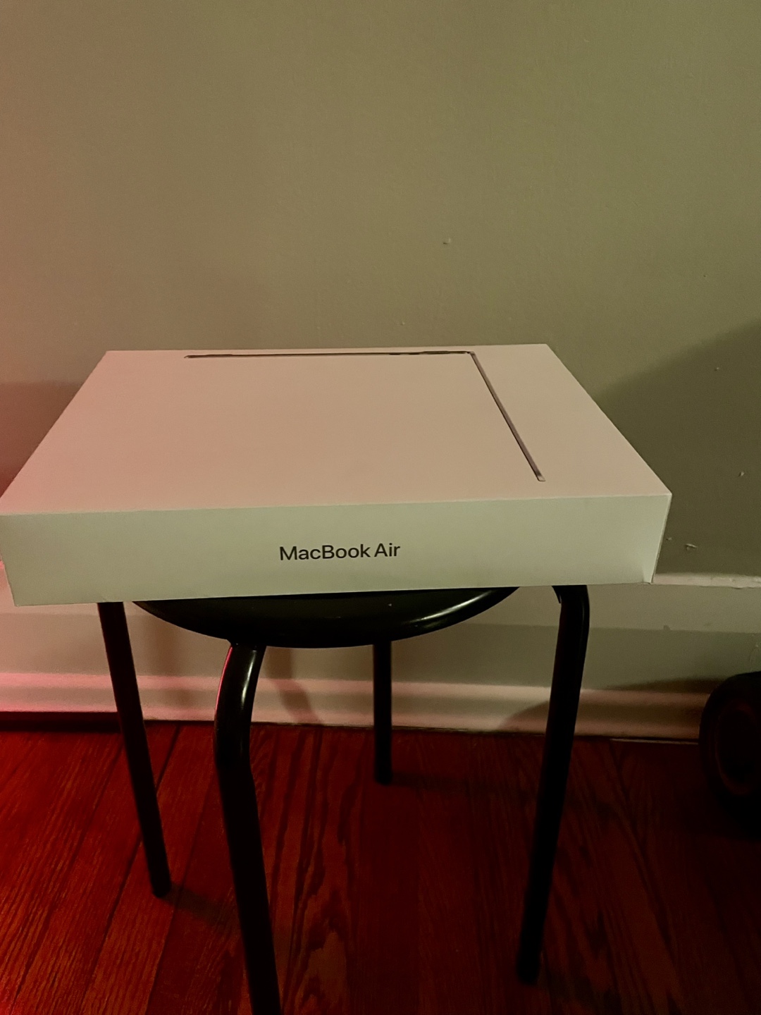 Brand New in Box / Sealed Apple MacBook Air 13” M3 Chip (2024) - photo 2