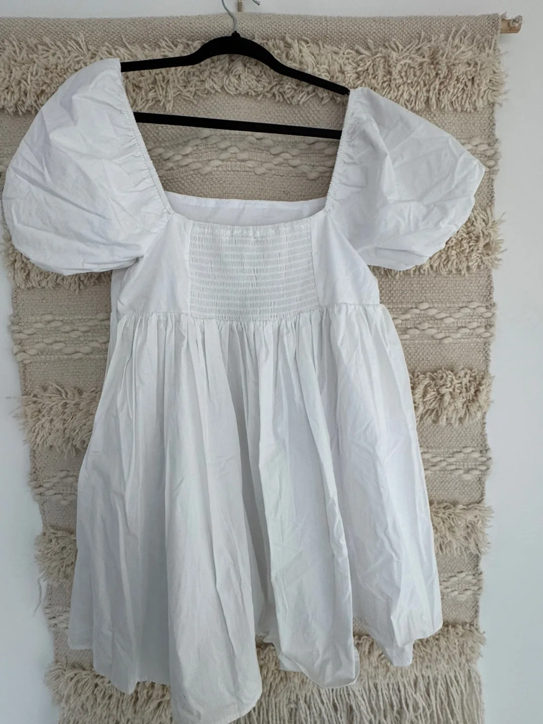 White Puff Sleeve Mini Dress Size L thumbnail
