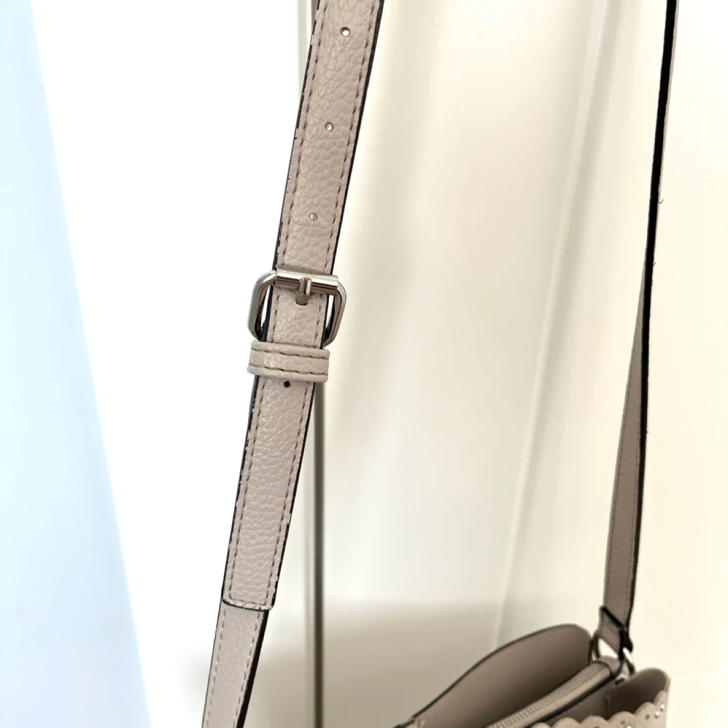 Nanette Lepore Grey / Beige Crossbody Bag image indicator(3)