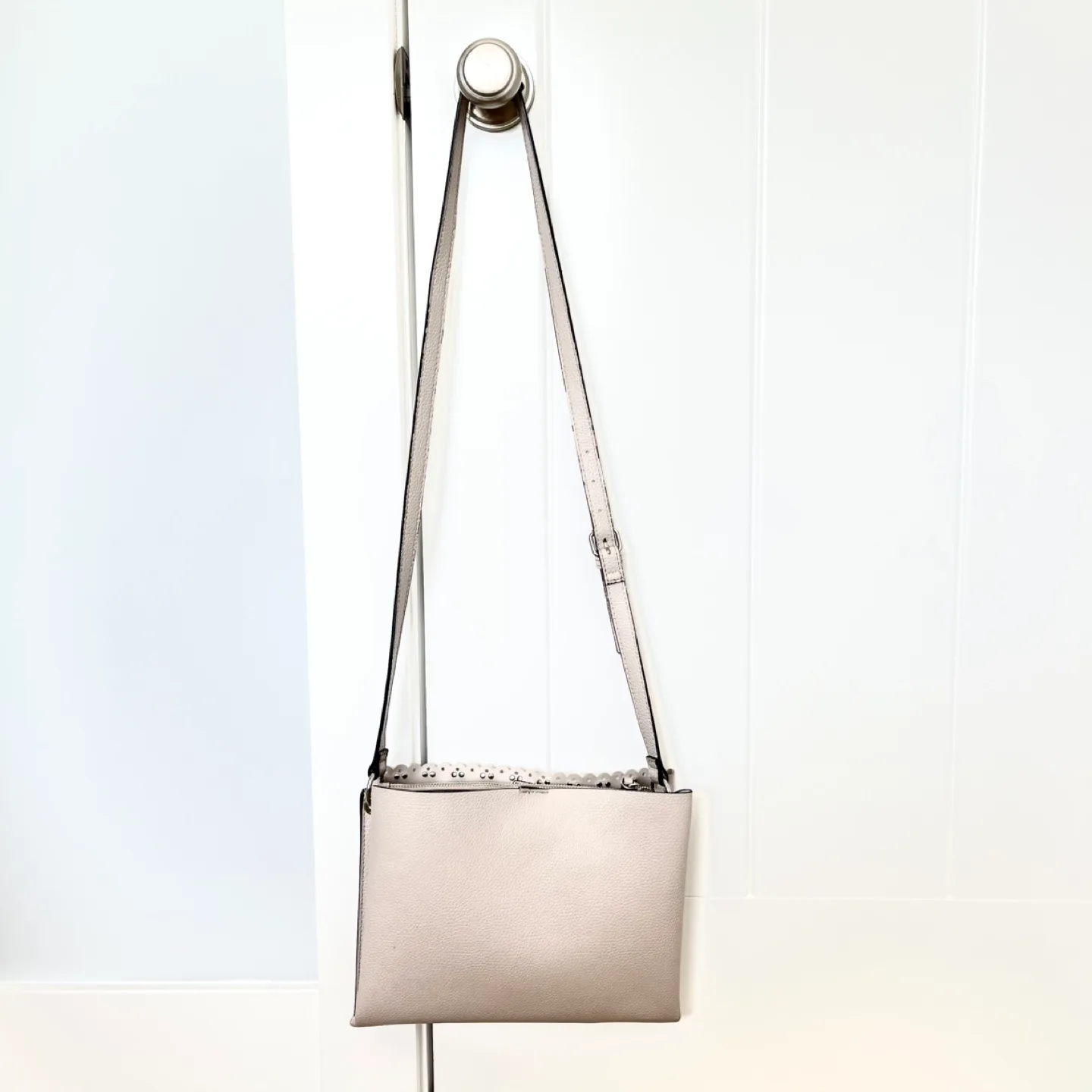 Nanette Lepore Grey / Beige Crossbody Bag image indicator(9)