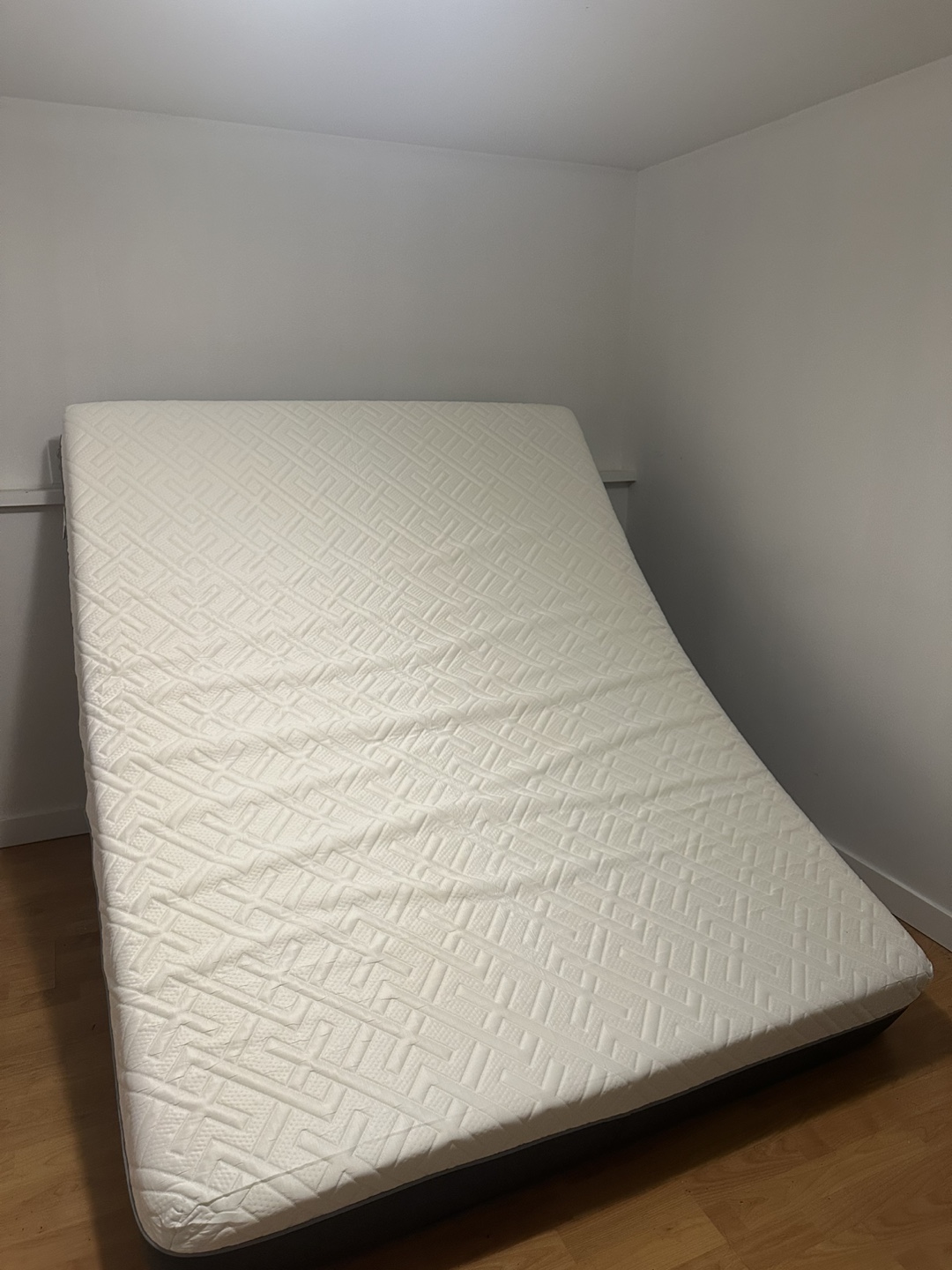 Queen Mattress - photo 5