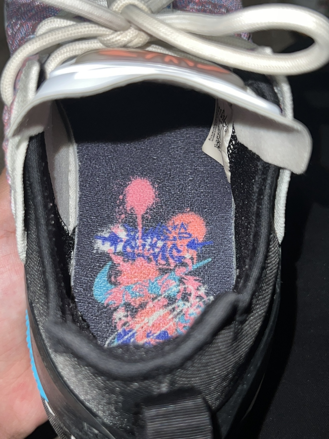 Lebron 18 ‘Graffiti’ - photo 4
