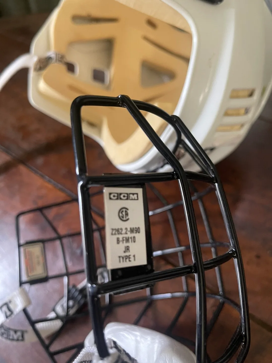 CCM Youth Hockey Helmet and Cage image indicator(2)