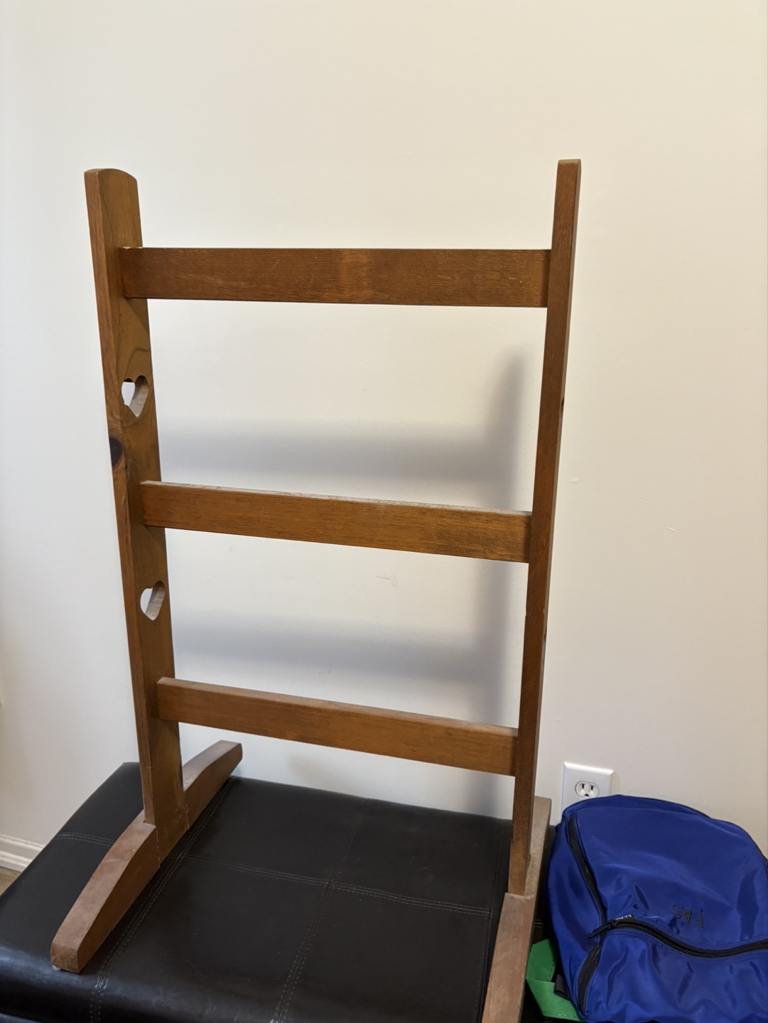 Antique quilt rack - photo 2