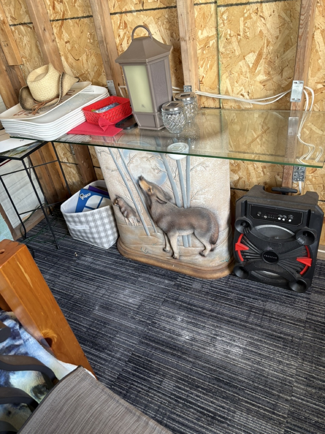 Wolf-themed Glass-top Coffee Table - photo 2